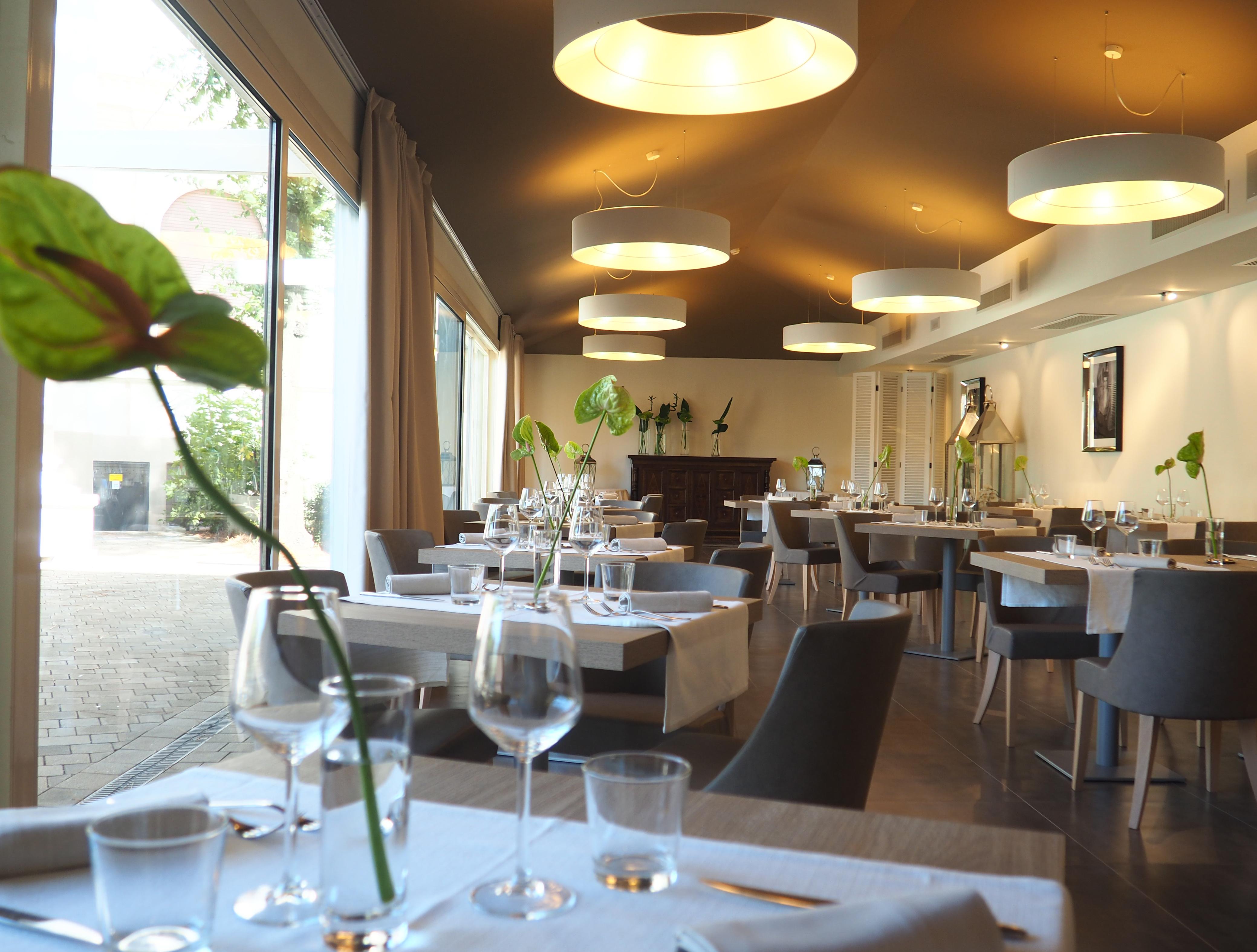 ריצ'יונה Hotel De La Ville מראה חיצוני תמונה