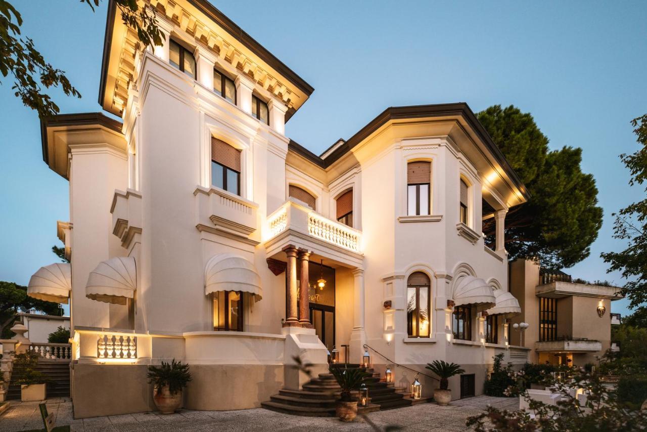 ריצ'יונה Hotel De La Ville מראה חיצוני תמונה